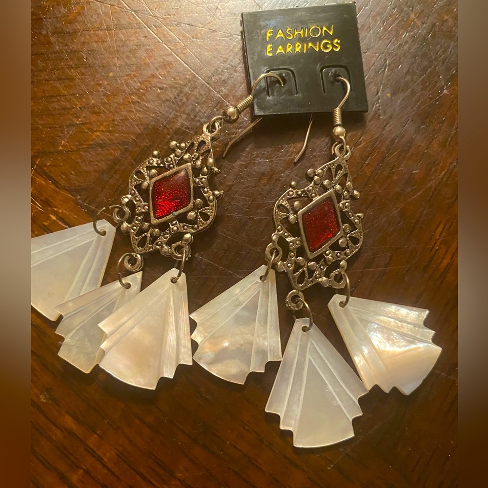 Fashion ladies costume earrings